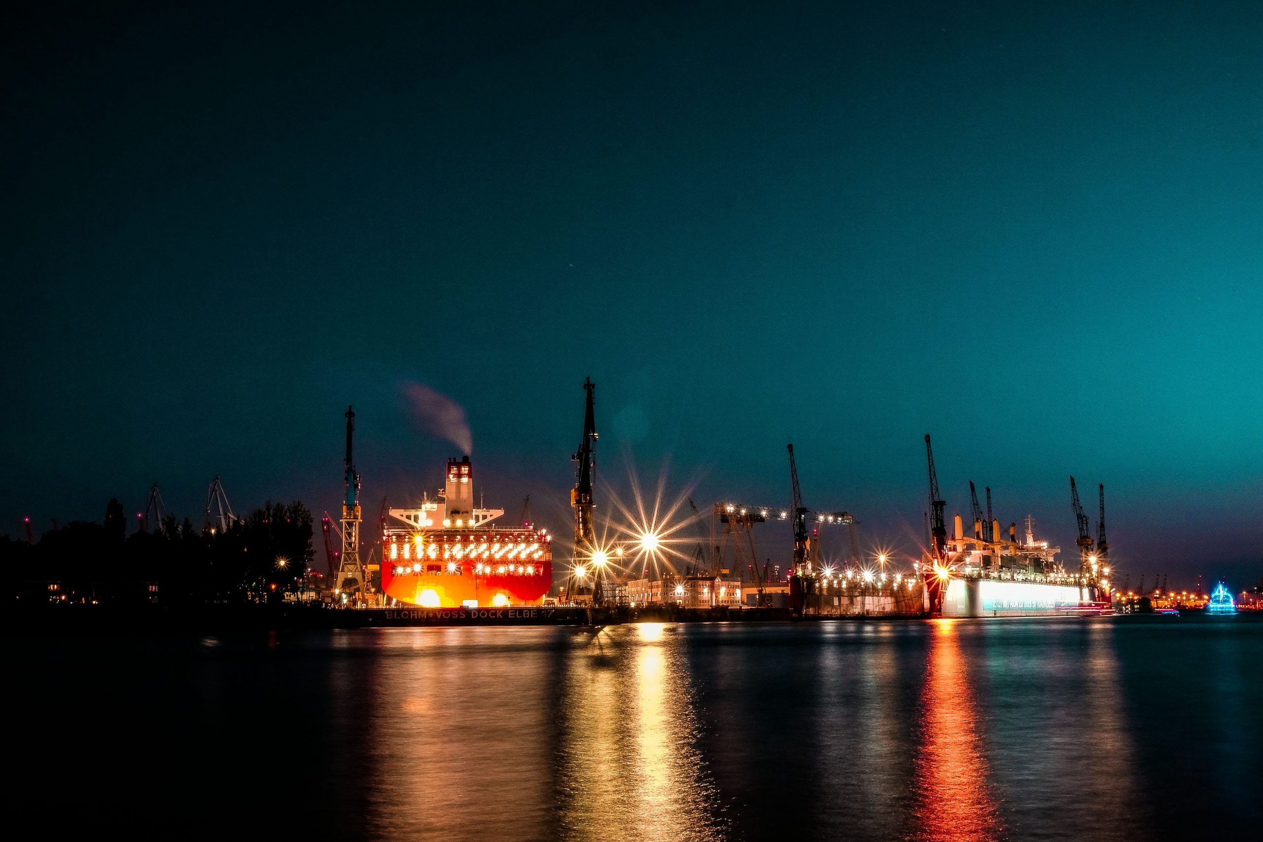 Hafen Hamburg nachts